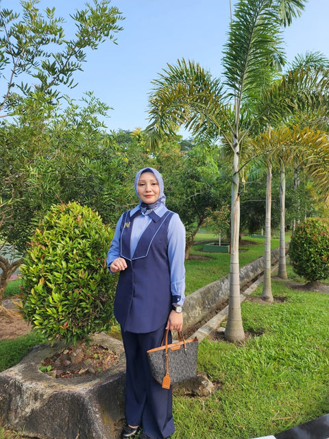 Nina Nugroho Women: Ice Kusmadewi, S.Pd