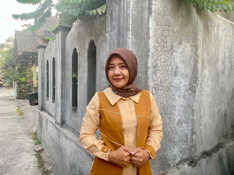 Nina Nugroho Women: Etta Auliya