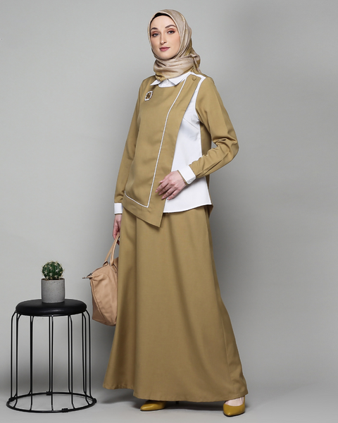 One Set Twotone Flap San Carlos Broken White Midi (Shirt & Skirt)