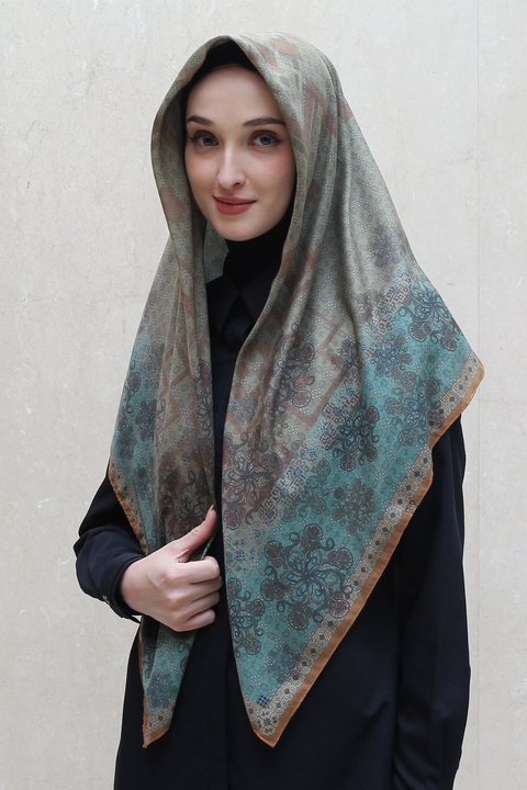 Mezquita Nevada Moss Square