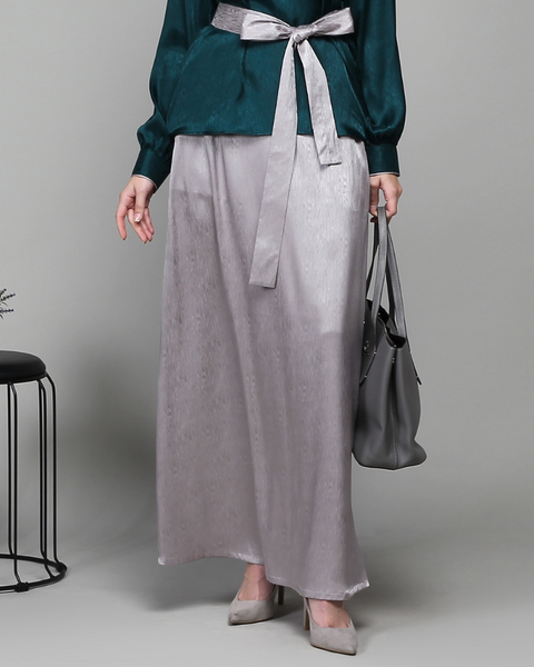 One Set Ribbon Tiber Pale Midi (Shirt & Skirt)