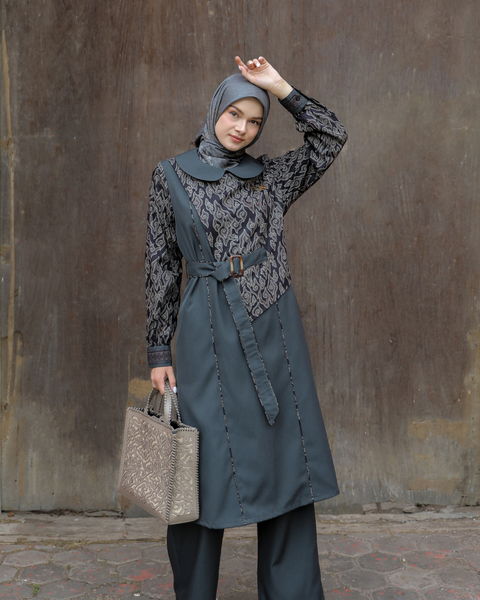 Asymmetric Megamendung River Tunic