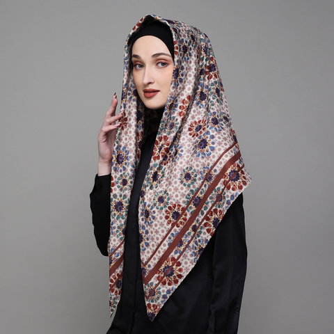 Arabesque Mosaic Square