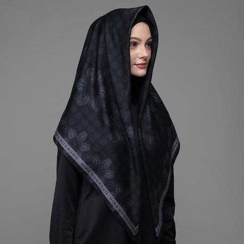 Lotus Serenity Black Square