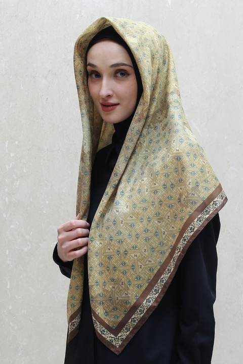 Moorish Bison Hide Square