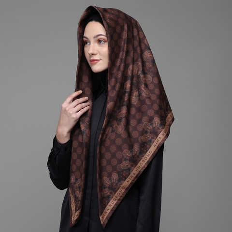 Lotus Serenity Bronze Square