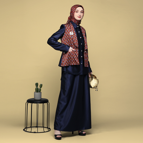 One Set Blazer Monogram Arabesque Navy Midi (Shirt & Skirt)
