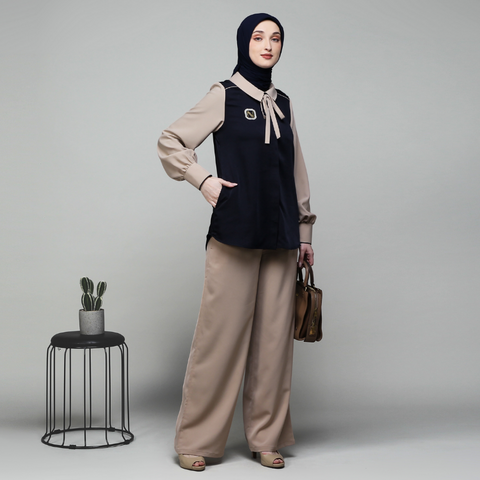 Ribbon Navy Silk Sand Shirt