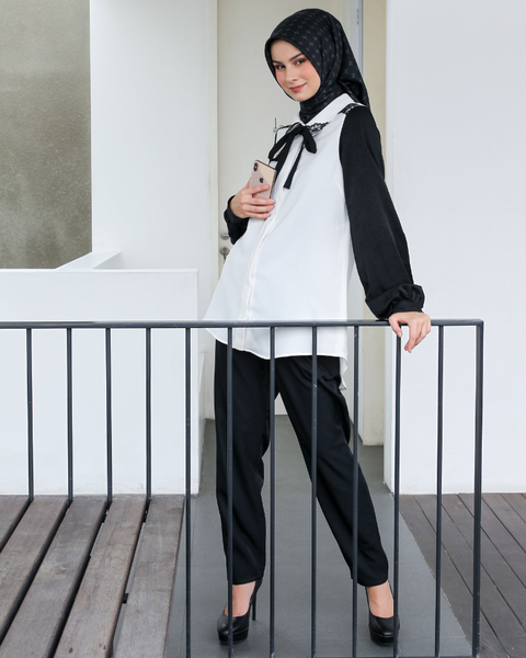 Monochrome Ribbon Sister Black Pretty Broken White Shirt