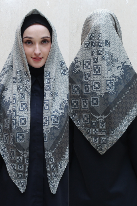 De Nuestra Silver Sand Square