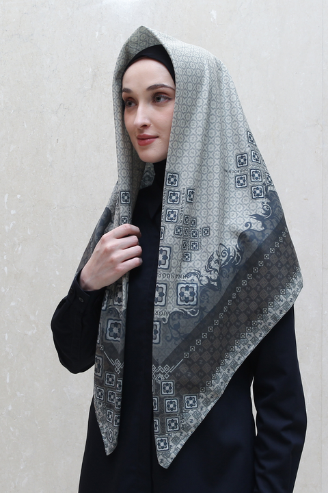 De Nuestra Silver Sand Square