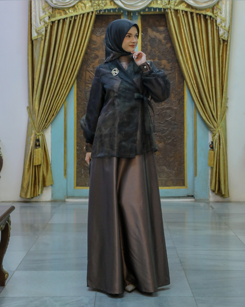 Wisesa Cocoa Brown Dress