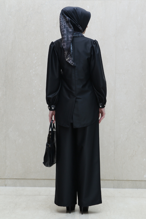 De Nuestra Woodsmoke Black Mako (Shirt & Culotte)