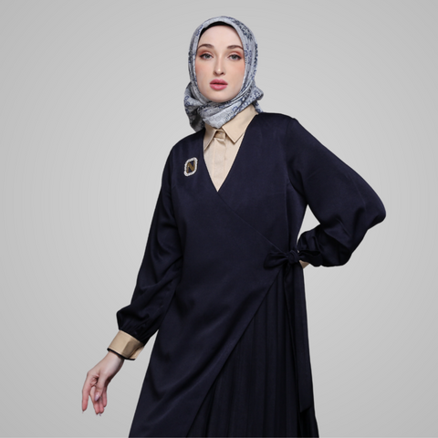 2in1 Pleats Navy Silk Cream Dress