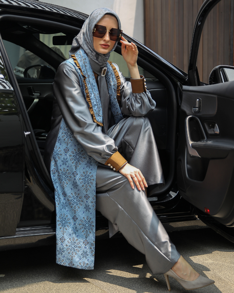 Al-Khazneh Abbey Lynch (Tunic & Culotte)