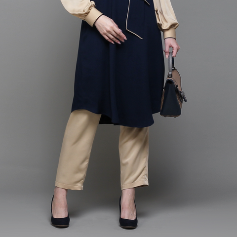 Double Cream Pipe Pants