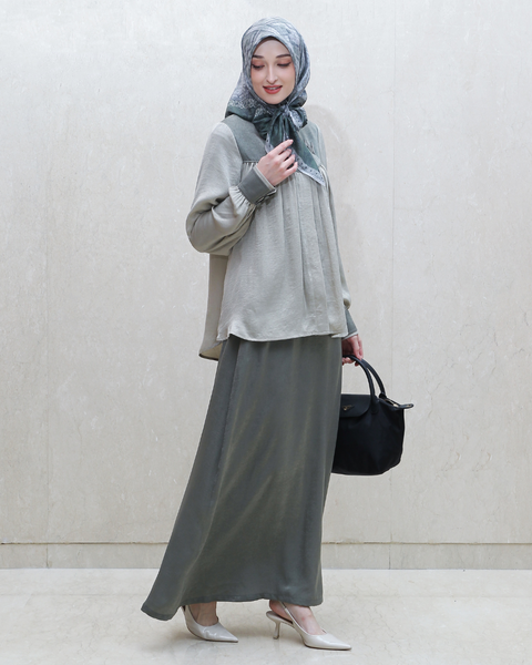 One Set Wrinkle Envy Mineral Green Midi Shirt (Shirt + Skirt)