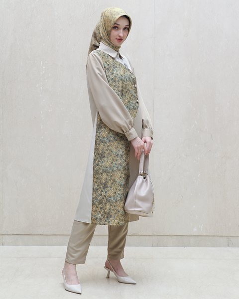 Asymmetric Cloudy Tide Tunic