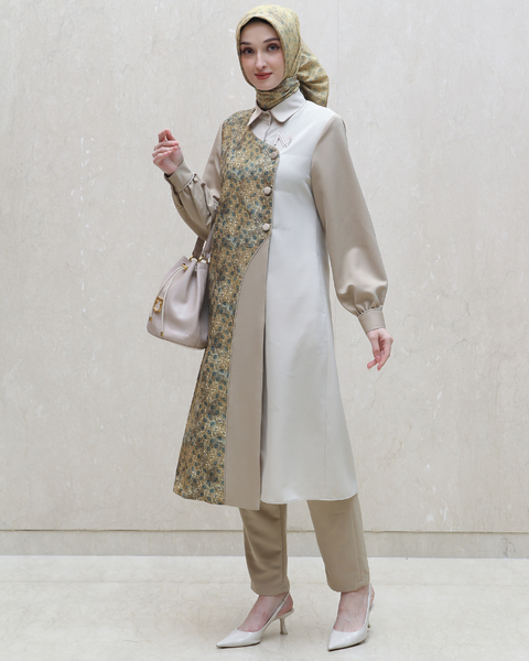 Asymmetric Cloudy Tide Tunic