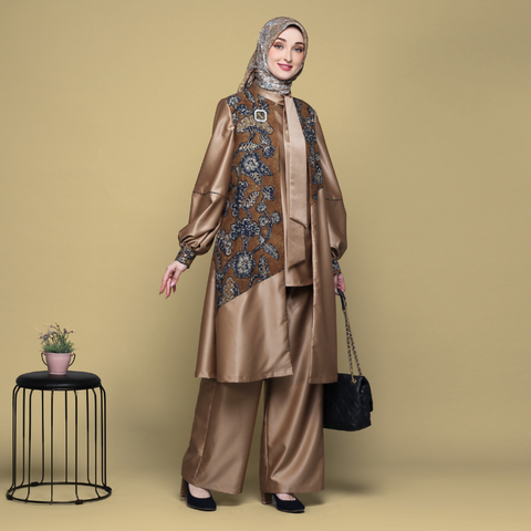 Outer Rich Gold Driftwood Exclusive (Shirt & Culotte)