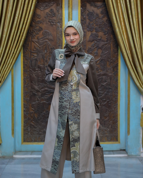 Cakra Ribbon Stonewall Tunic