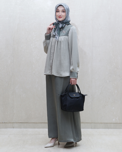 One Set Wrinkle Envy Mineral Green Midi Shirt (Shirt + Skirt)