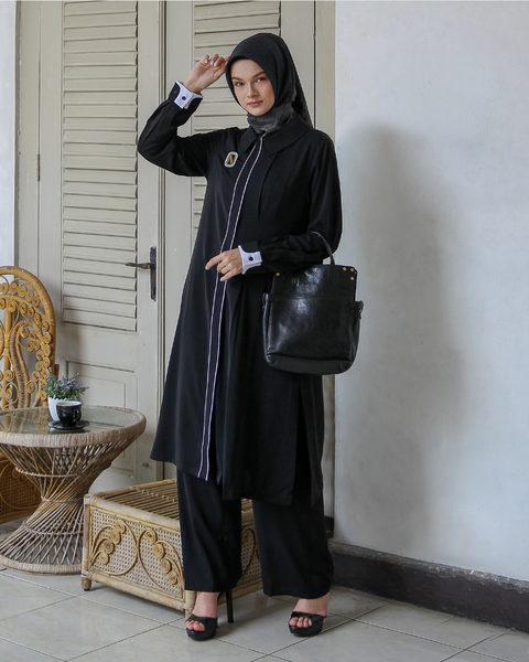 Single Pleat Black Tunic