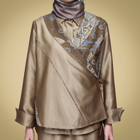 Midi Blazer Rich Gold Exclusive Batik Ribbon (Shirt & Skirt)