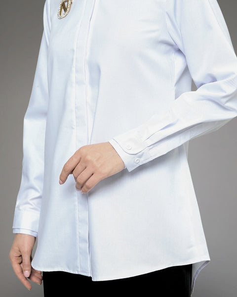 Basic White Latta Shirt