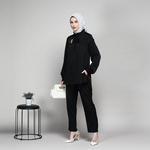 Monochrome Ribbon Sister Black Blouse