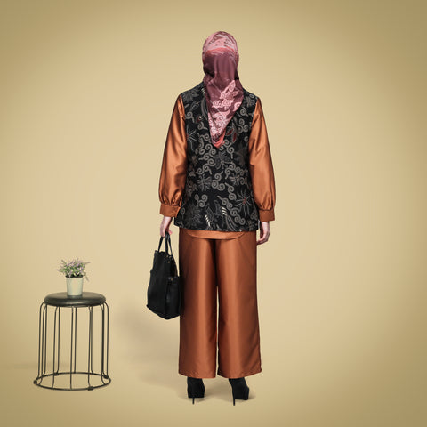 Puff Blazer Piping Rust Exclusive Batik (Shirt, Culotte & Rompi)