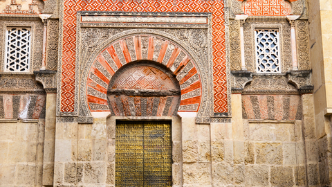 Series Cordoba, Mengenang Kejayaan Islam Di Spanyol Melalui Busana