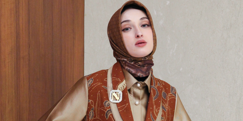 Tampil Cantik dan Elegan Dengan Makeup Flawless Untuk Wanita Profesional Muslimah