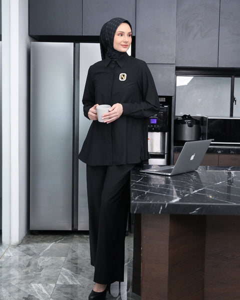 Pleats Black Latta Shirt & Culotte (ONESET)