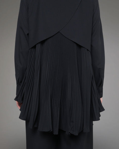 Pleats Black Latta Shirt