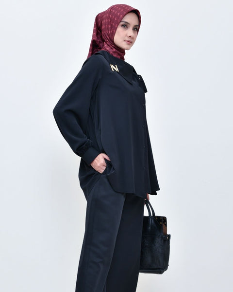 Asymetris Black Shirt